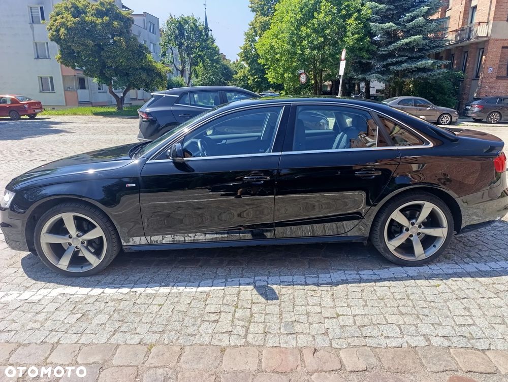 Audi A4 Limousine - 2