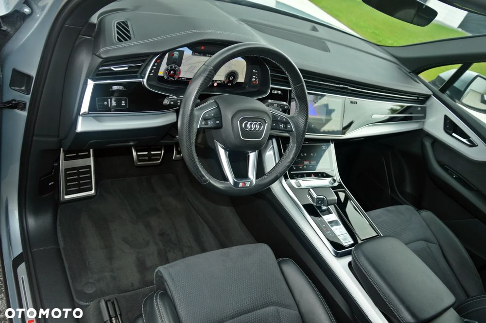 Audi Q7 - 17
