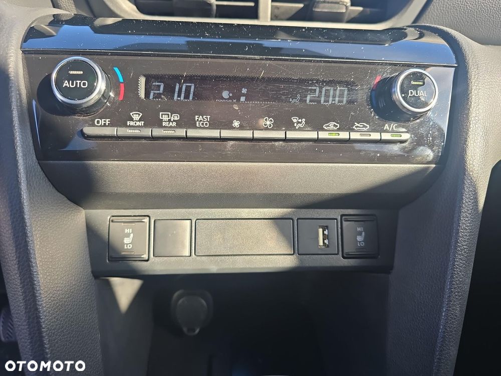 Toyota Yaris Cross Hybrid 1.5 Adventure - 15