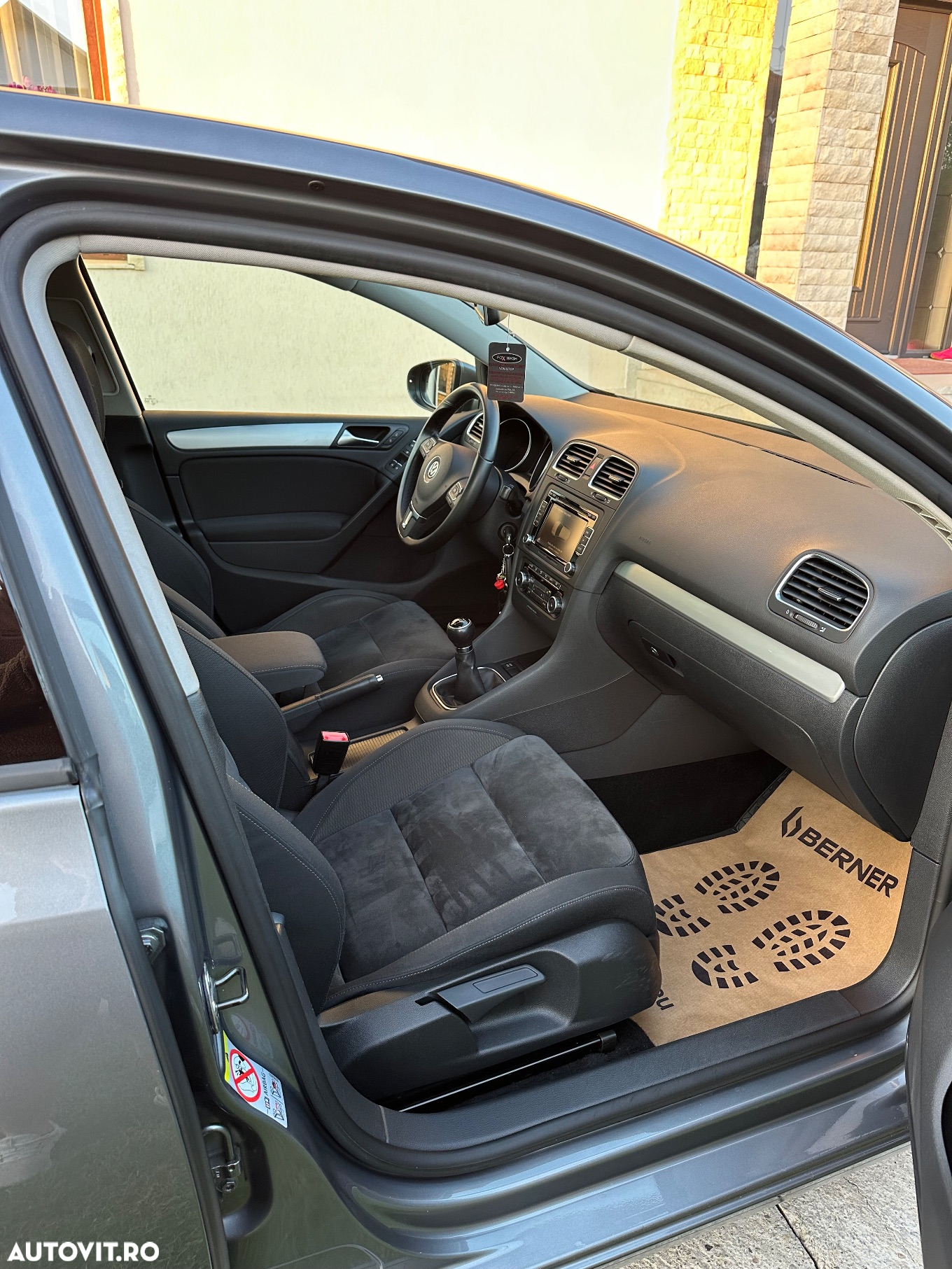 Volkswagen Golf 1.4 TSI Highline - 15