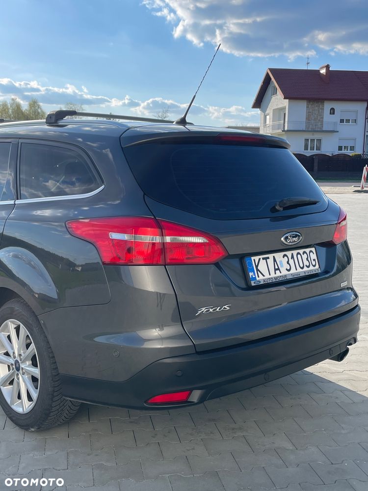 Ford Focus 1.5 EcoBoost Titanium ASS - 5