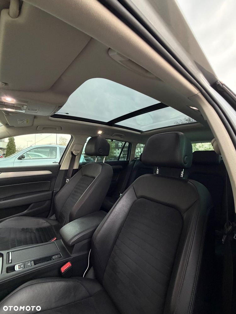 Volkswagen Passat 2.0 TDI SCR DSG Highline - 6
