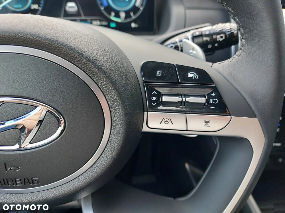 Hyundai Tucson 1.6 T-GDi HEV Executive 2WD - 13