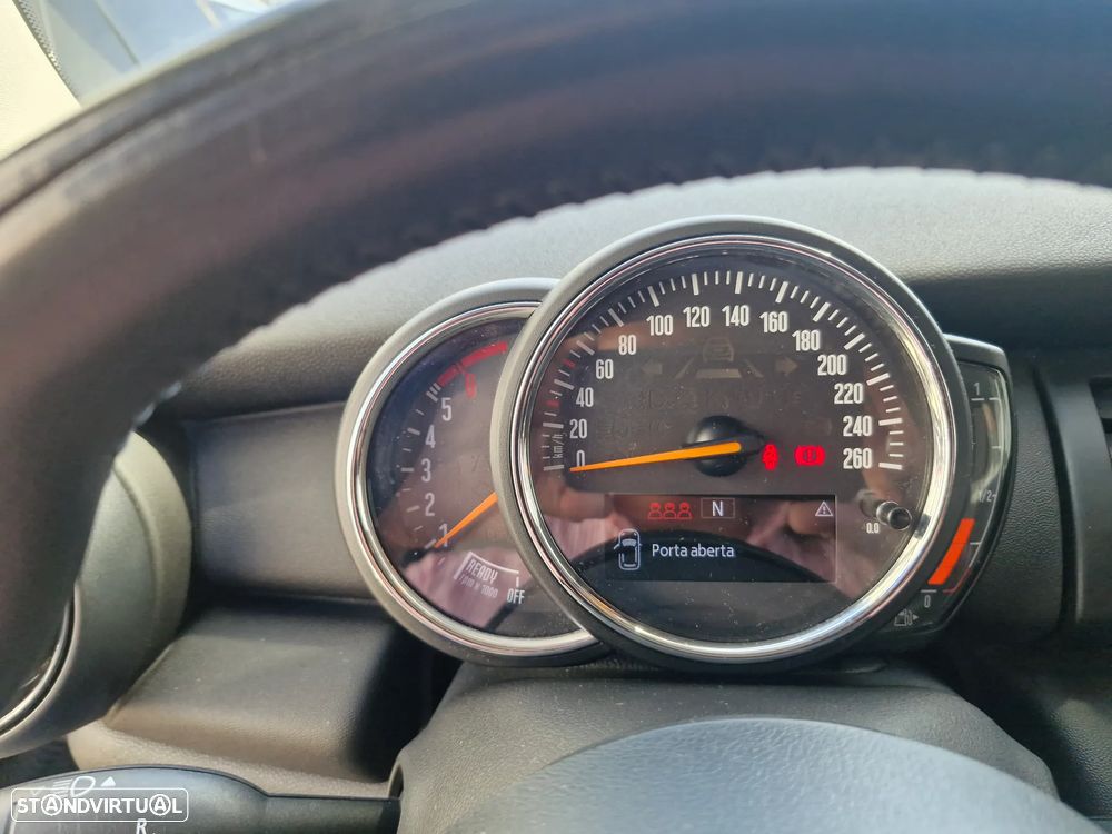 MINI 5 Portas Cooper D Seven - 8