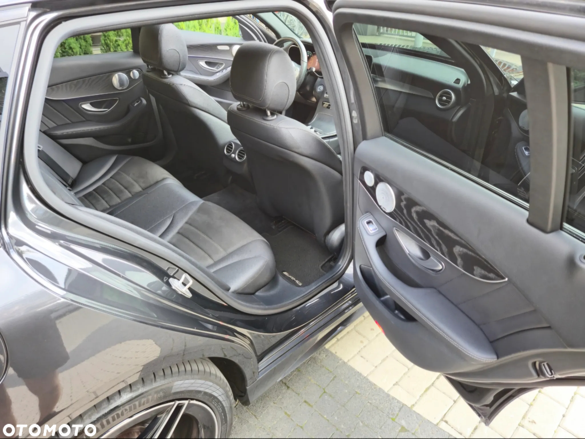 Mercedes-Benz Klasa C 300 e T 9G-TRONIC AMG Line - 22