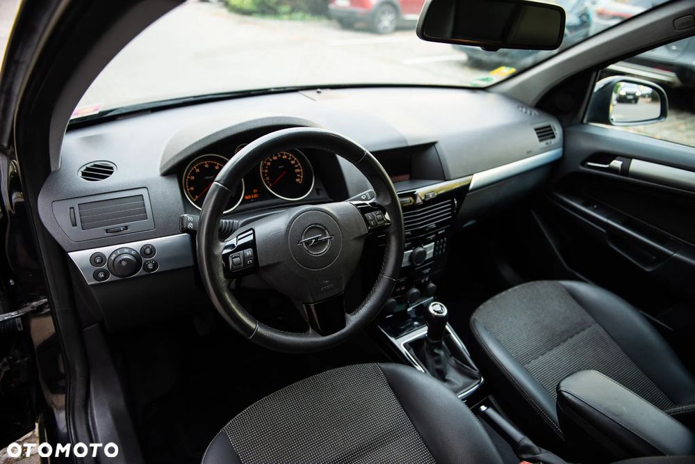 Opel Astra 1.6 Cosmo - 16