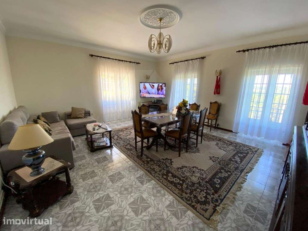 Propriedade com área total de 12500 m² - Grande imagem: 3/37