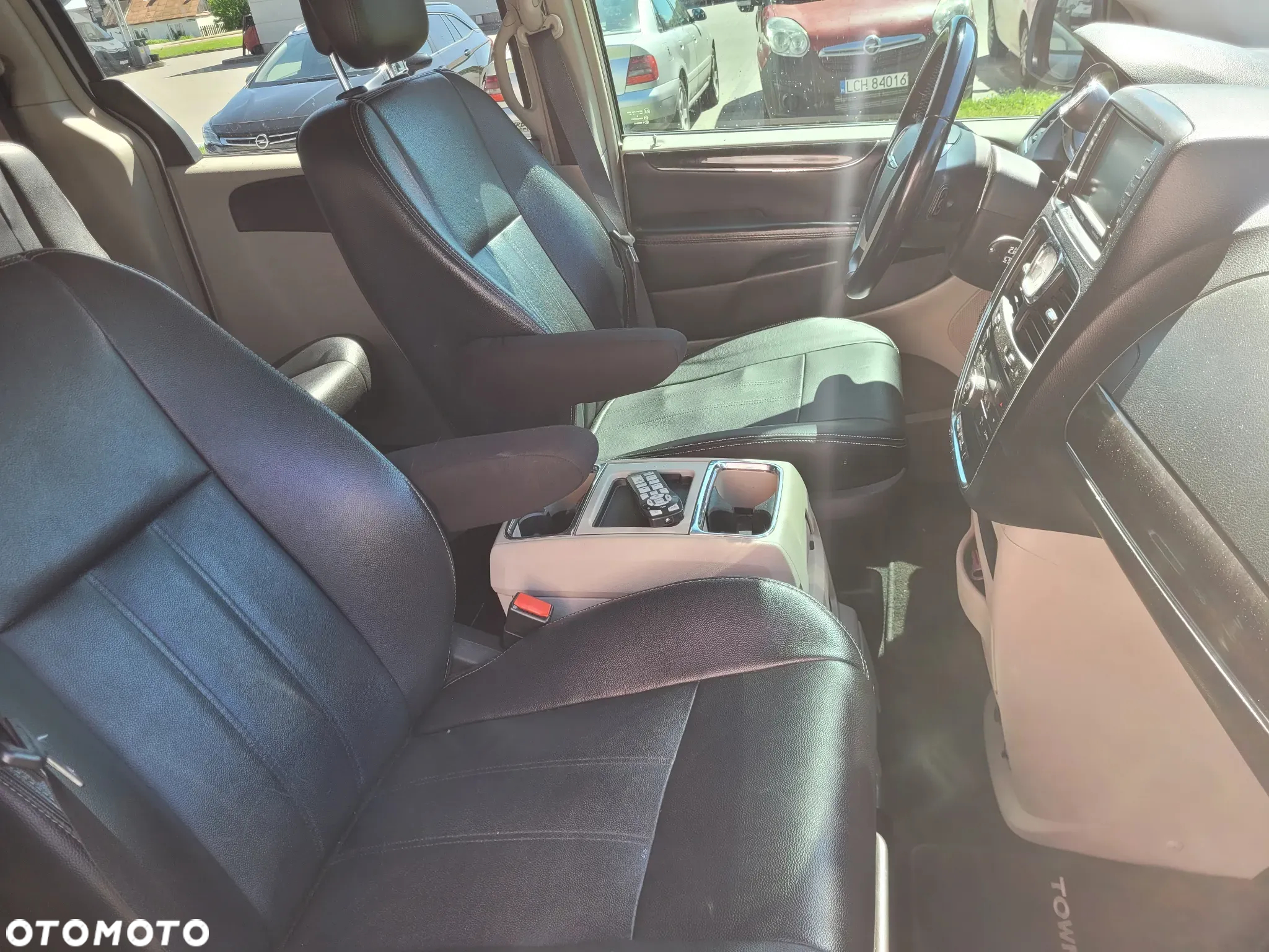 Chrysler Town & Country 3.6 Touring - 5