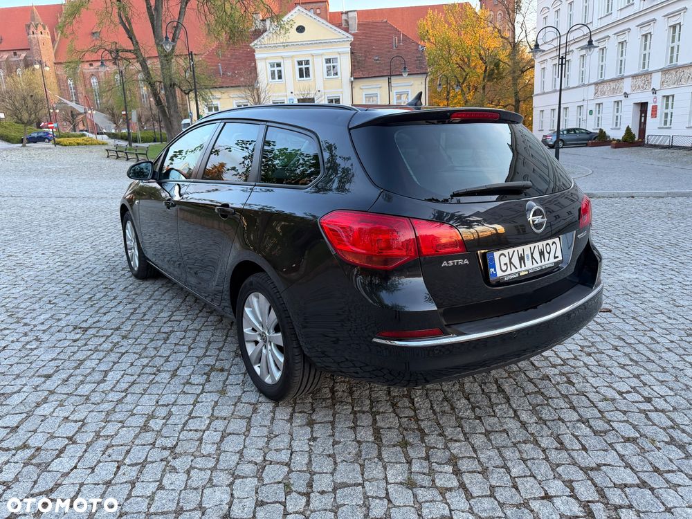Opel Astra 1.6 CDTI DPF ecoFLEX Start/Stop Exklusiv - 6