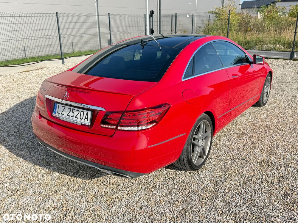 Mercedes-Benz E-Class 2014 photo 4