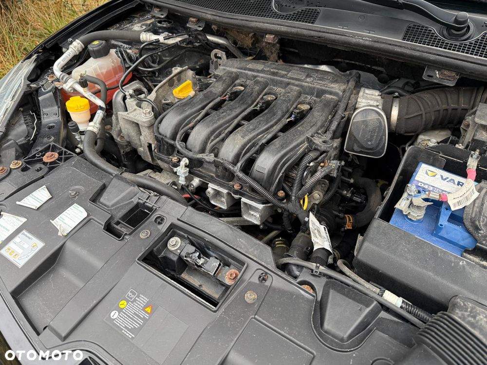 Renault Megane 1.6 16V Generation - 8