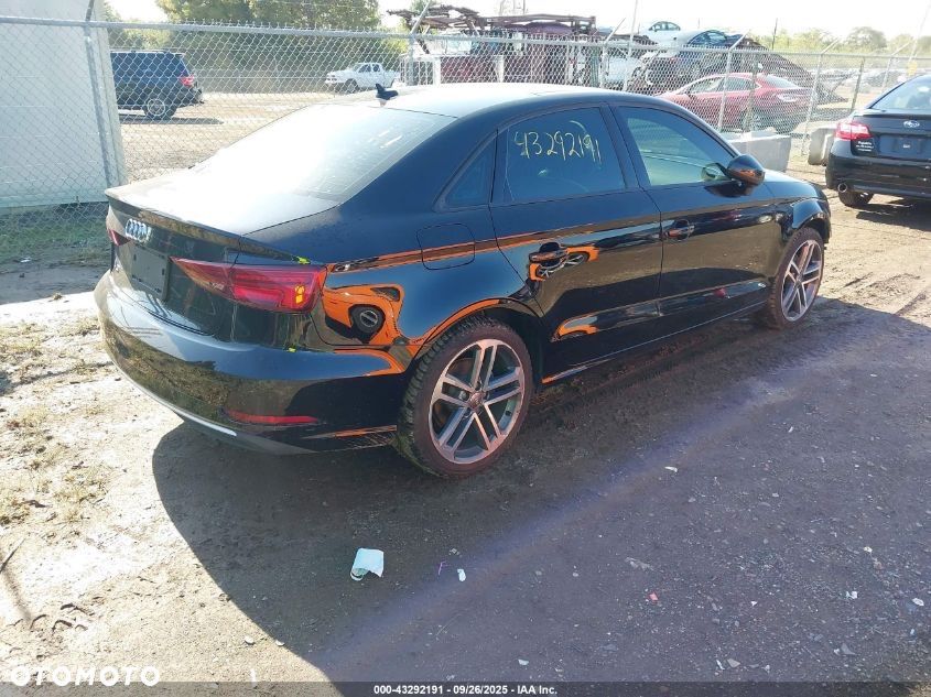 Audi A3 - 4