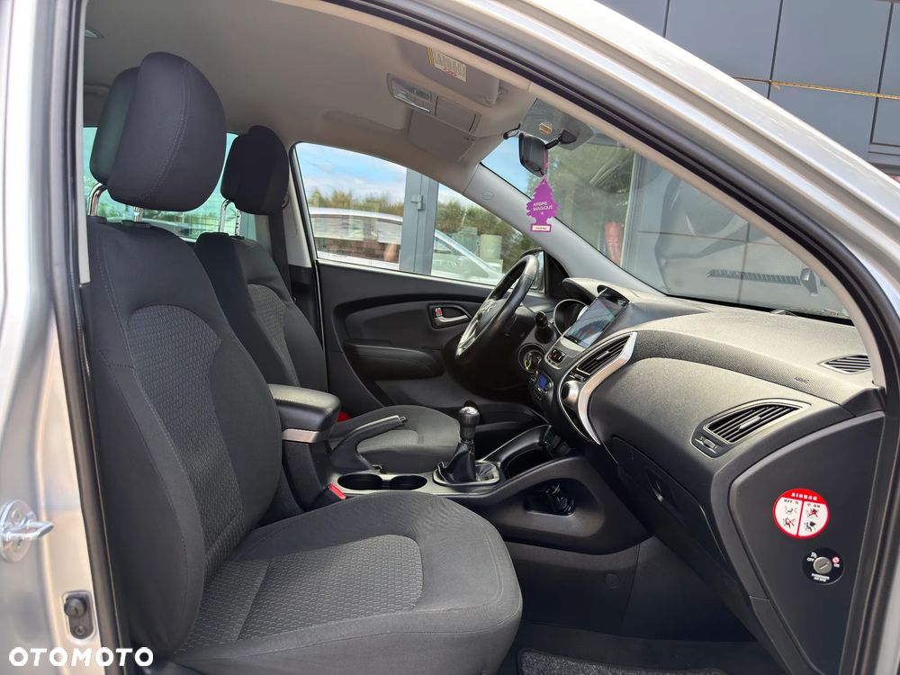 Hyundai ix35 2.0 Premium 2WD - 29