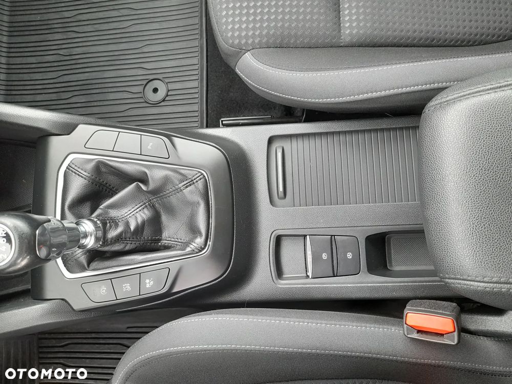Ford Focus 1.0 EcoBoost Titanium - 14