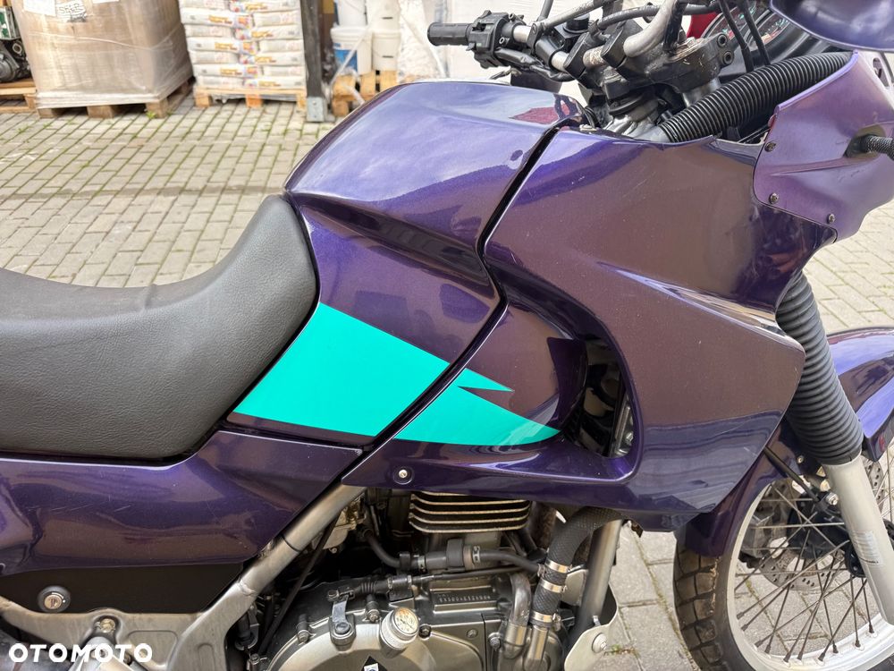 Kawasaki KLE - 12