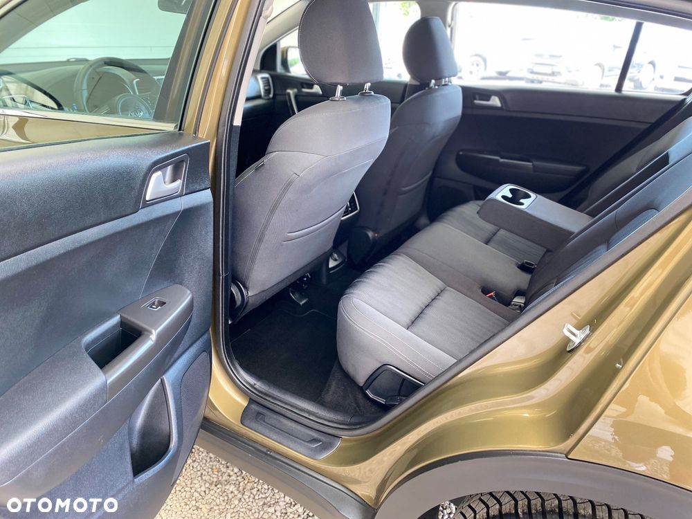 Kia Sportage 1.6 GDI 2WD Attract - 15