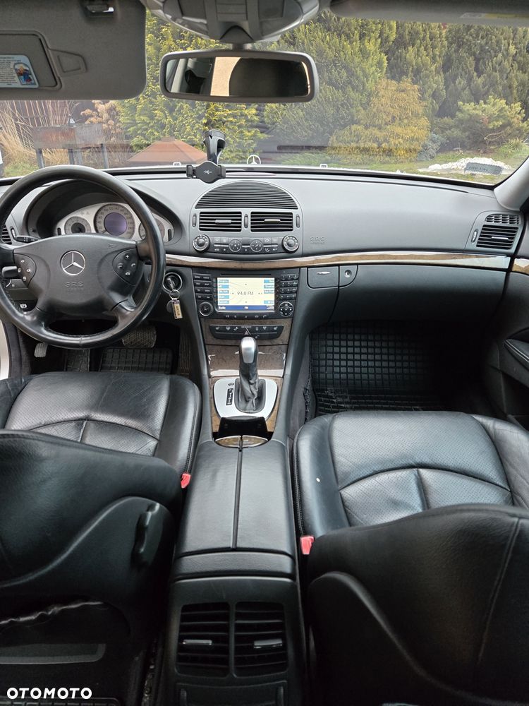 Mercedes-Benz Klasa E 320 Avantgarde - 15