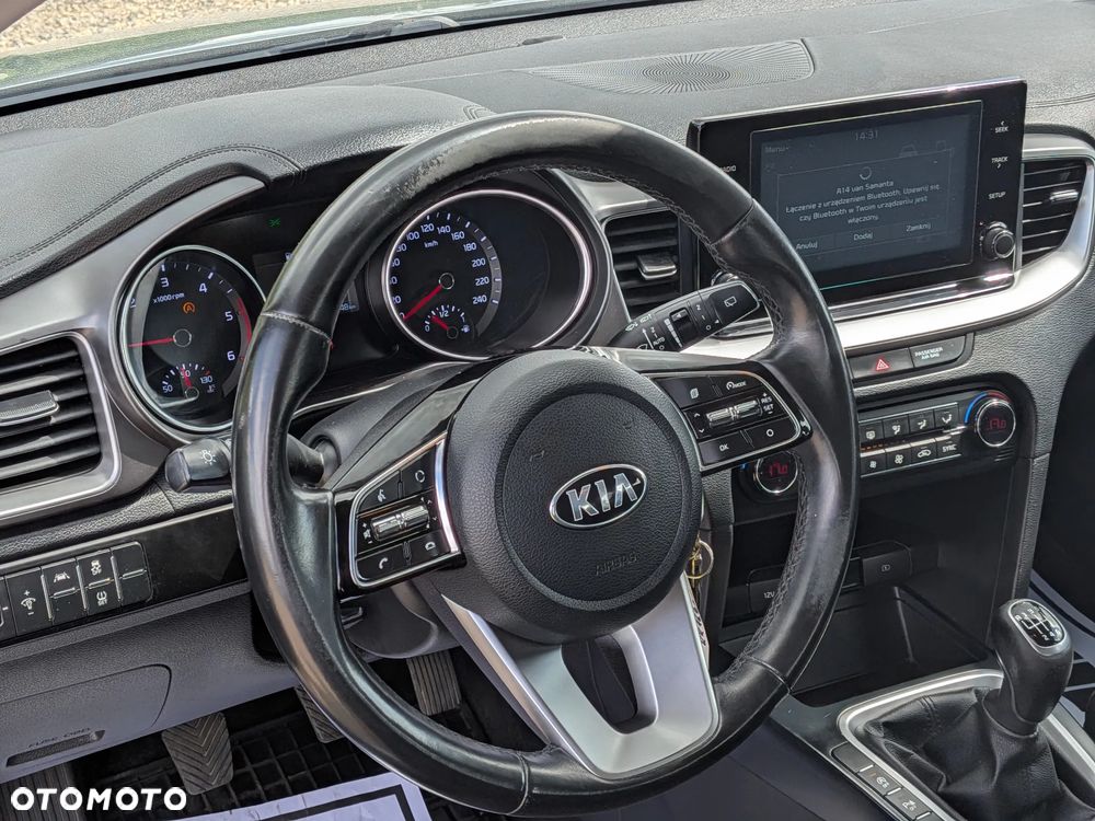 Kia Ceed 1.6 CRDi SCR L Business Line - 22