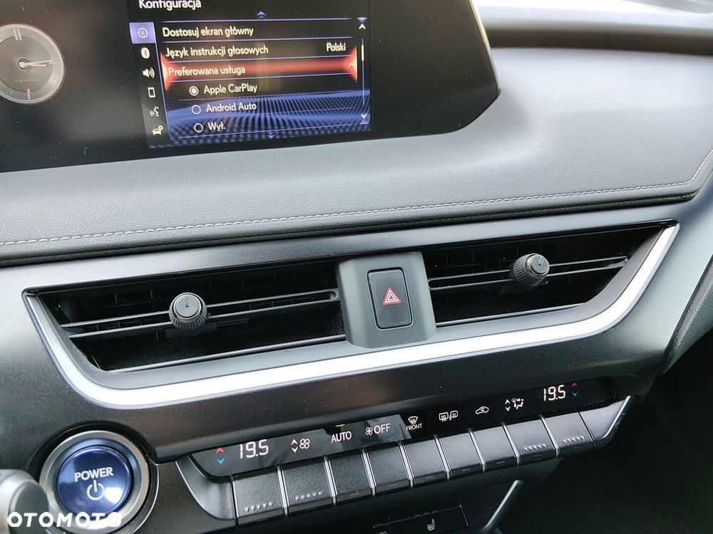 Lexus UX 250h GPF F Impression 2WD - 20