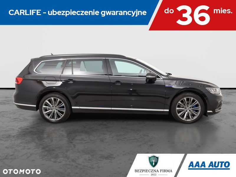Volkswagen Passat Variant - 8