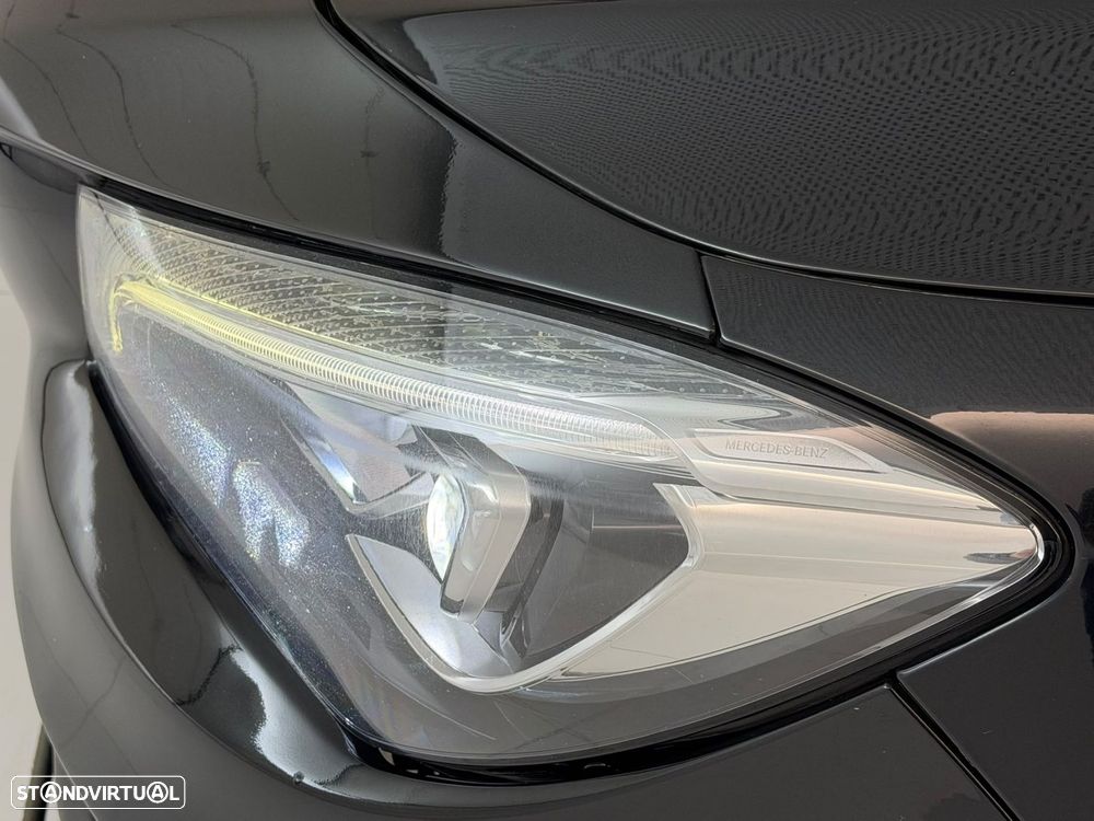 Mercedes-Benz CLA 220 - 11