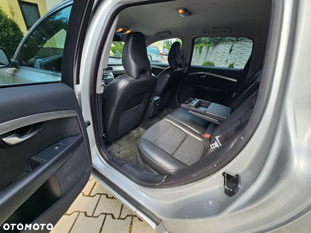 Volvo V70 1.6D DRIVe Momentum - 10