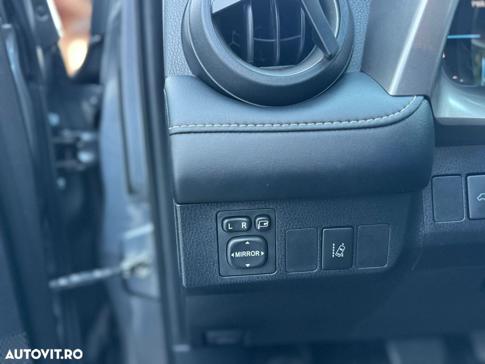 Toyota RAV4 2.5 VVT-i 4x4 Elegance - 20