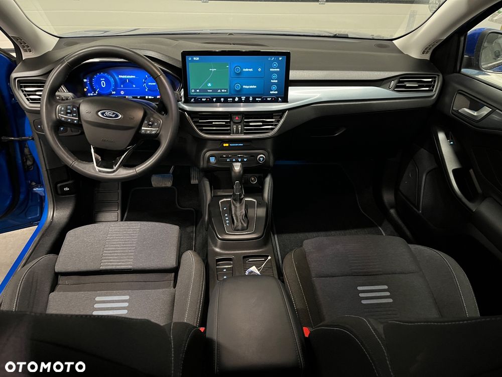 Ford Focus 1.0 EcoBoost Hybrid ACTIVE X - 15