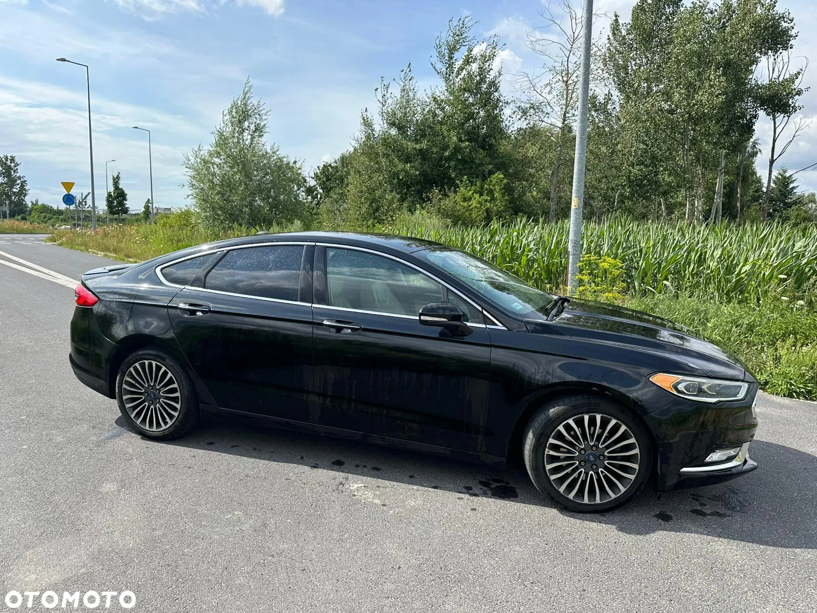 Ford Fusion 2.0 EcoBoost Titanium - 19