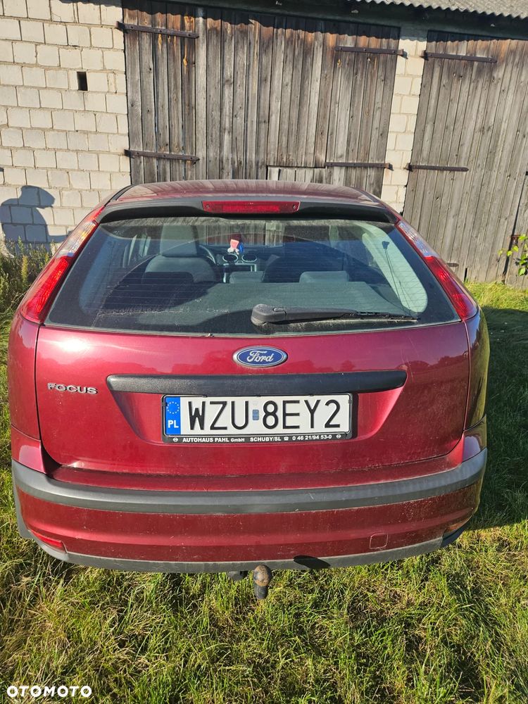 Ford Focus 1.8 Trend - 2