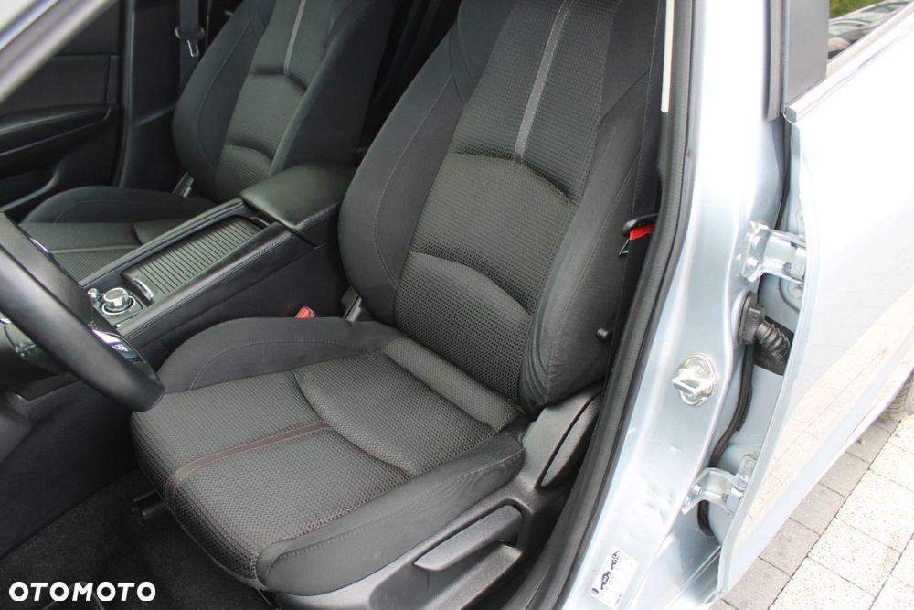 Mazda 3 - 18