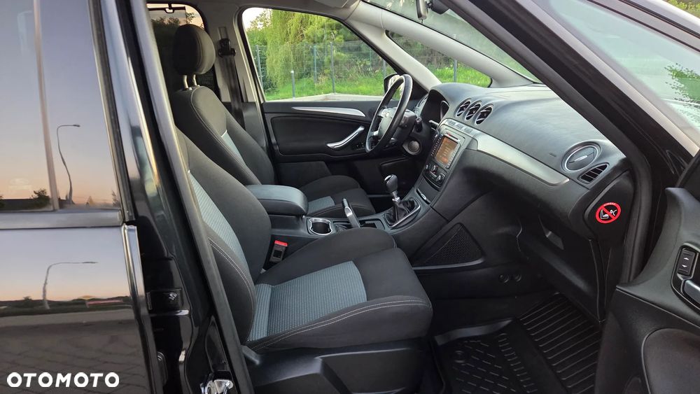 Ford S-Max 2.0 TDCi DPF Titanium - 22