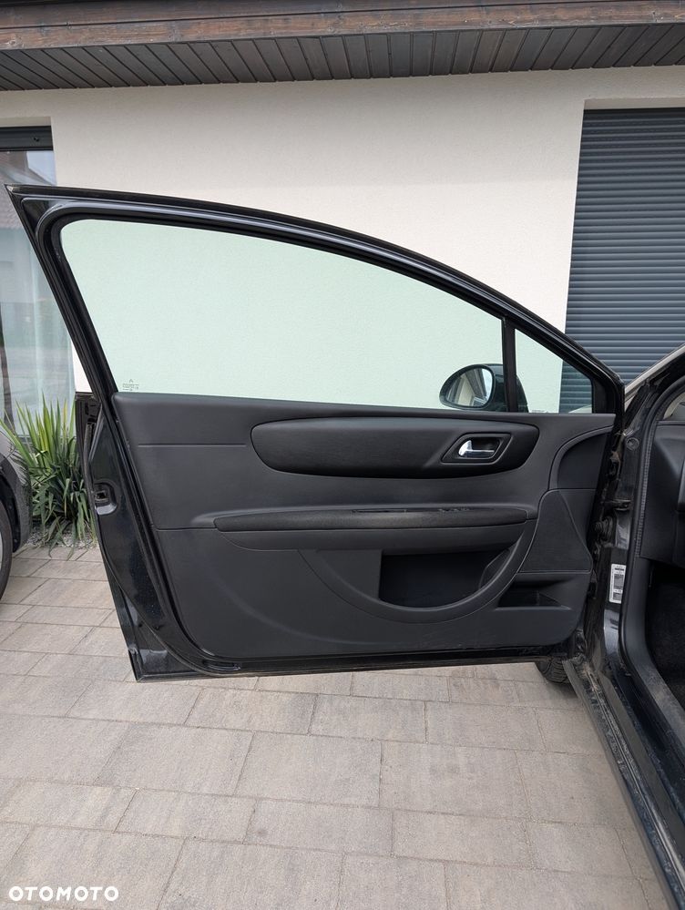 Citroën C4 1.6 16V VTR Pack - 17