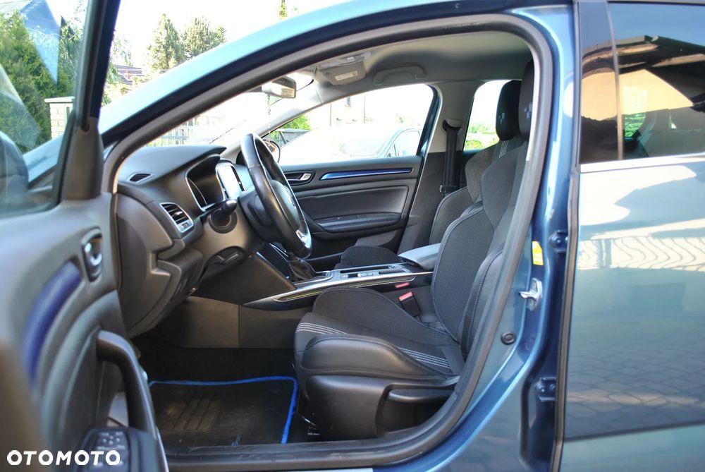 Renault Megane ENERGY TCe 130 GT LINE - 9