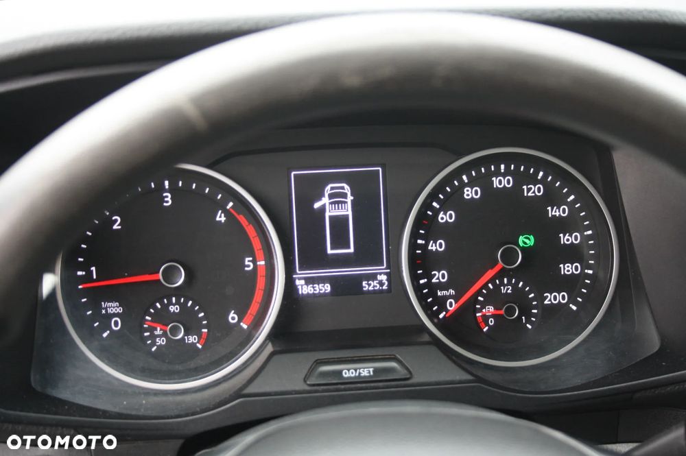 Volkswagen Crafter - 10