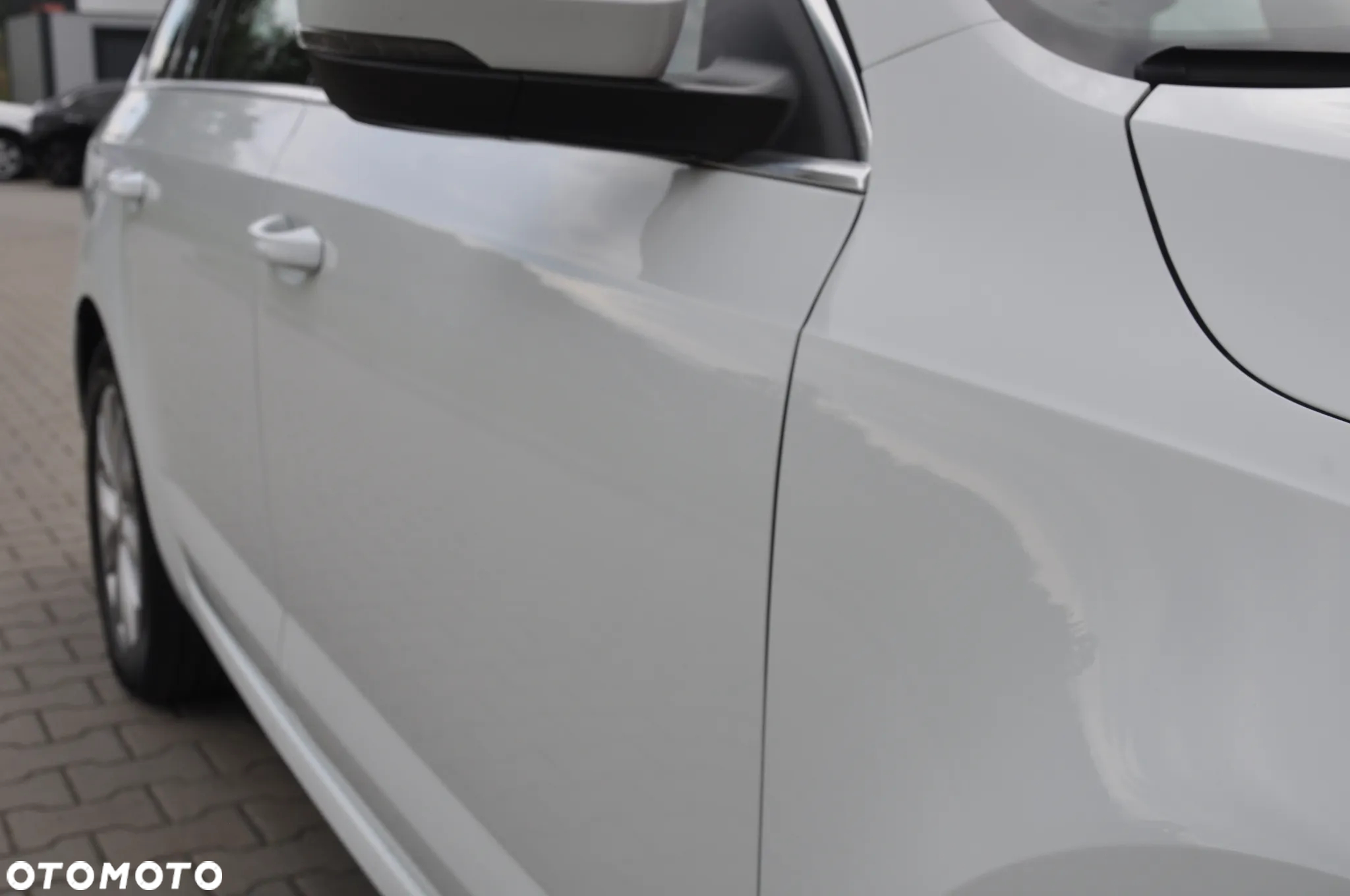 Skoda Octavia 2.0 TDI Edition DSG - 22