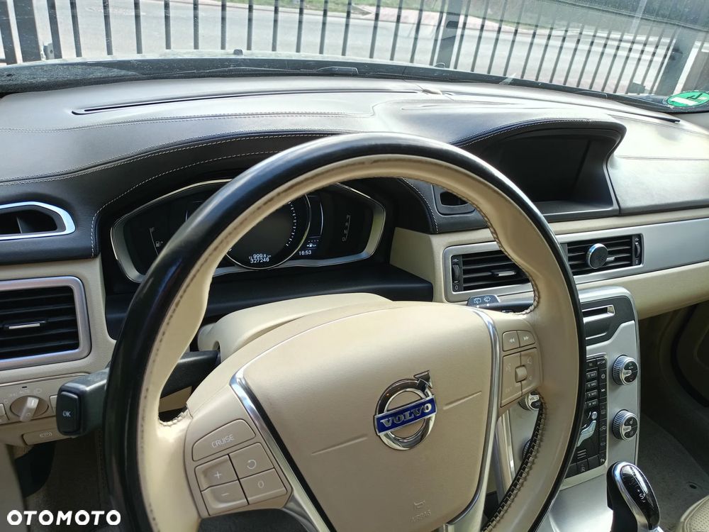 Volvo V70 D4 Geartronic Summum - 18
