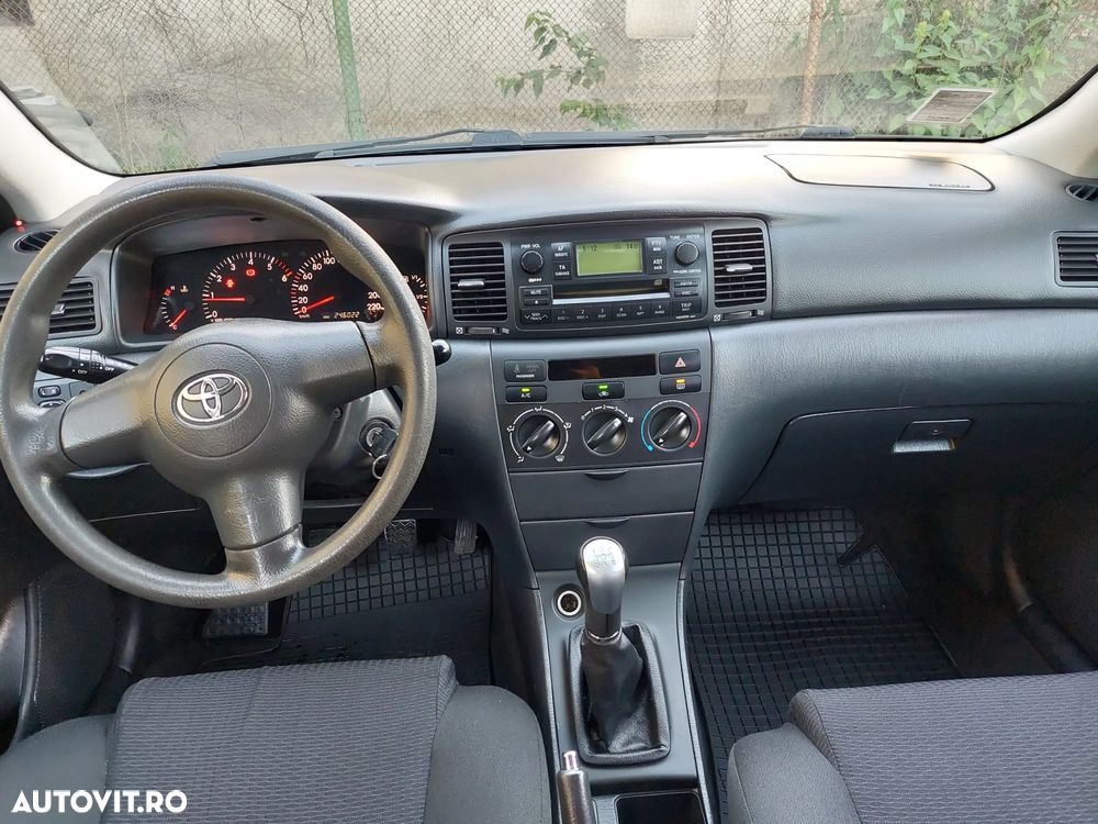Toyota Corolla - 8