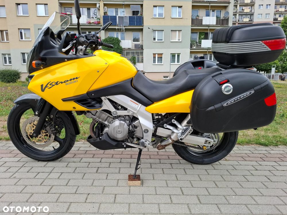 Suzuki V-STROM - 1