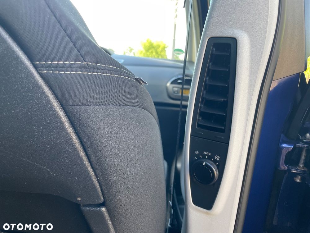 Citroën C4 Grand Picasso - 33