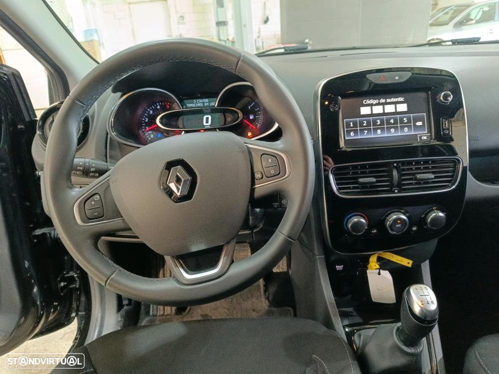 Renault Clio Sport Tourer 1.5 dCi GT Line - 7