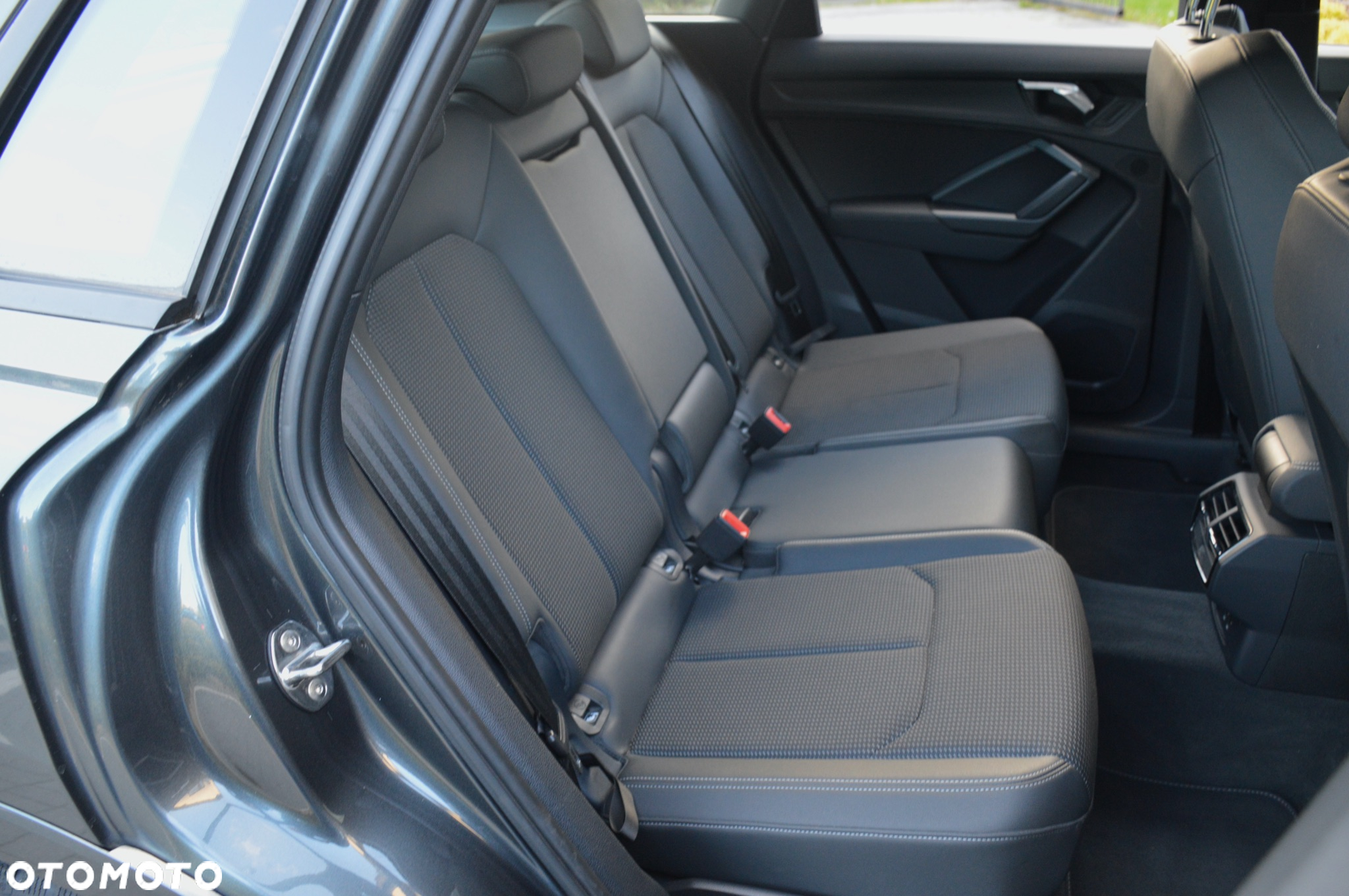 Audi Q3 35 TDI S tronic S line - 25