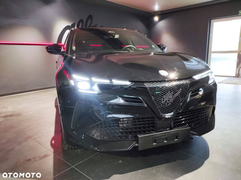 Alfa Romeo Junior 1.2 mHEV Ti eDCT - 2