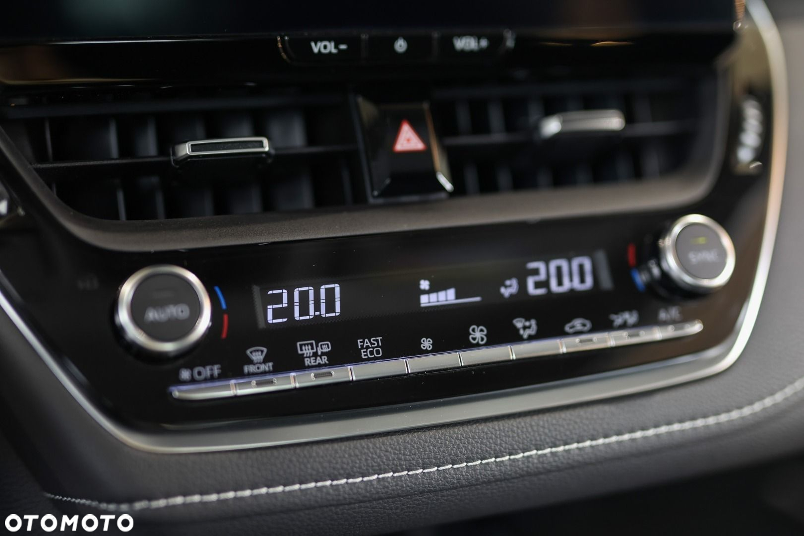 Toyota Corolla - 15