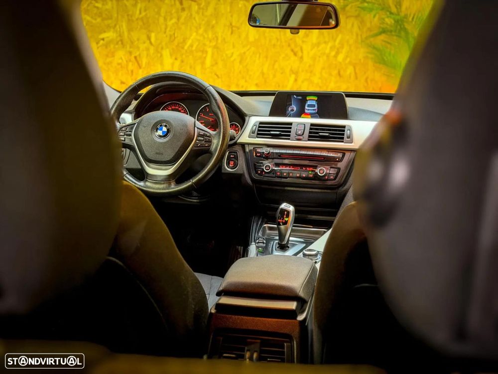 BMW 320 Gran Turismo d Auto - 27