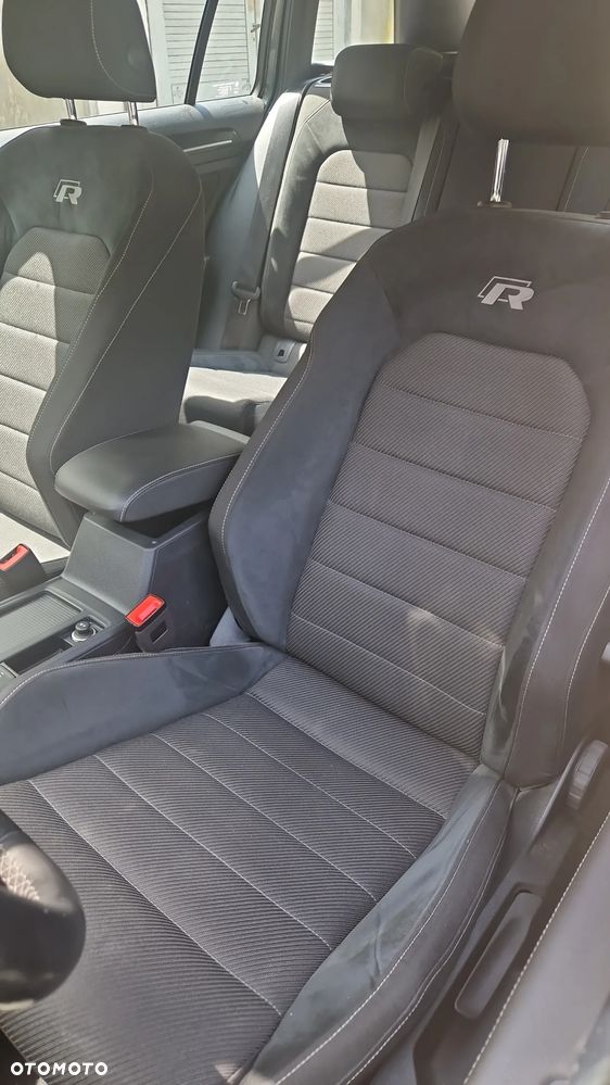 Volkswagen Golf - 19