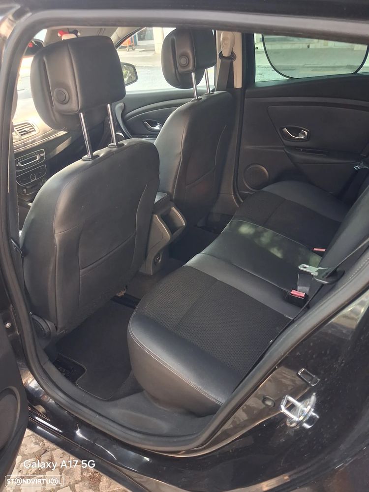 Renault Mégane 2012 photo 4