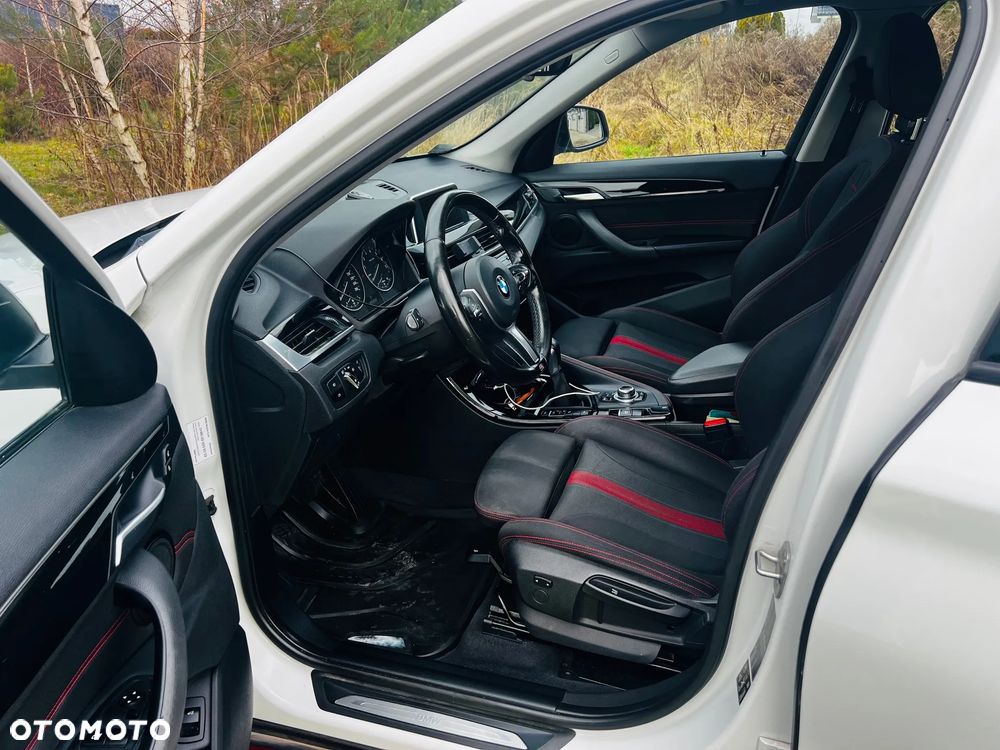 BMW X1 xDrive20i Sport Line - 8