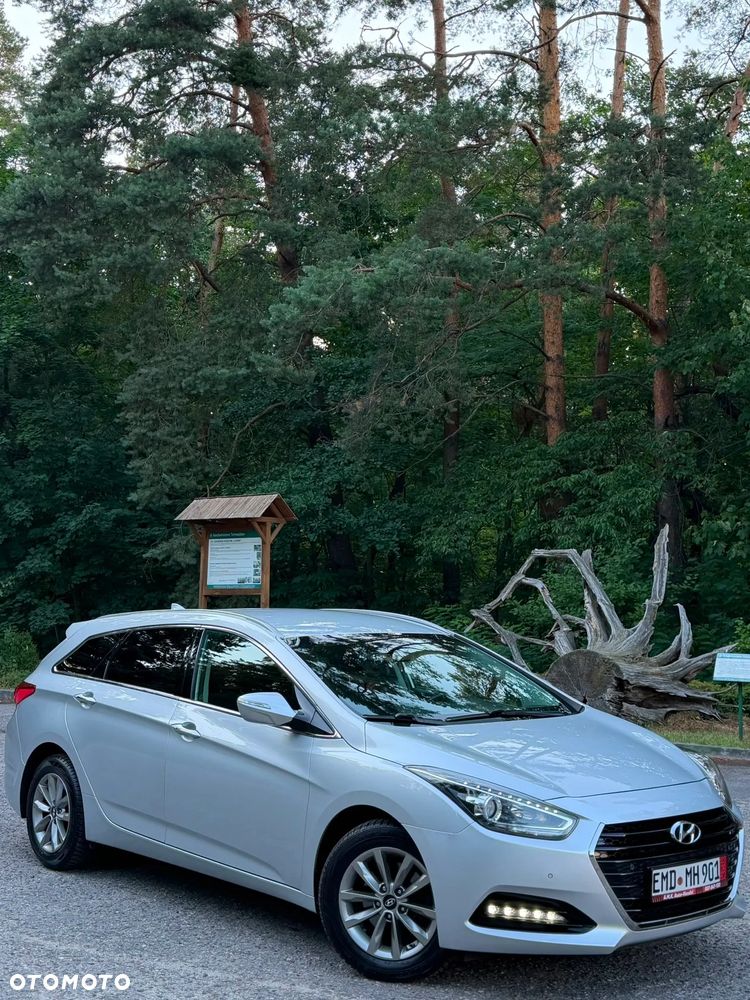 Hyundai i40 Kombi blue 1.7 CRDi Style - 9