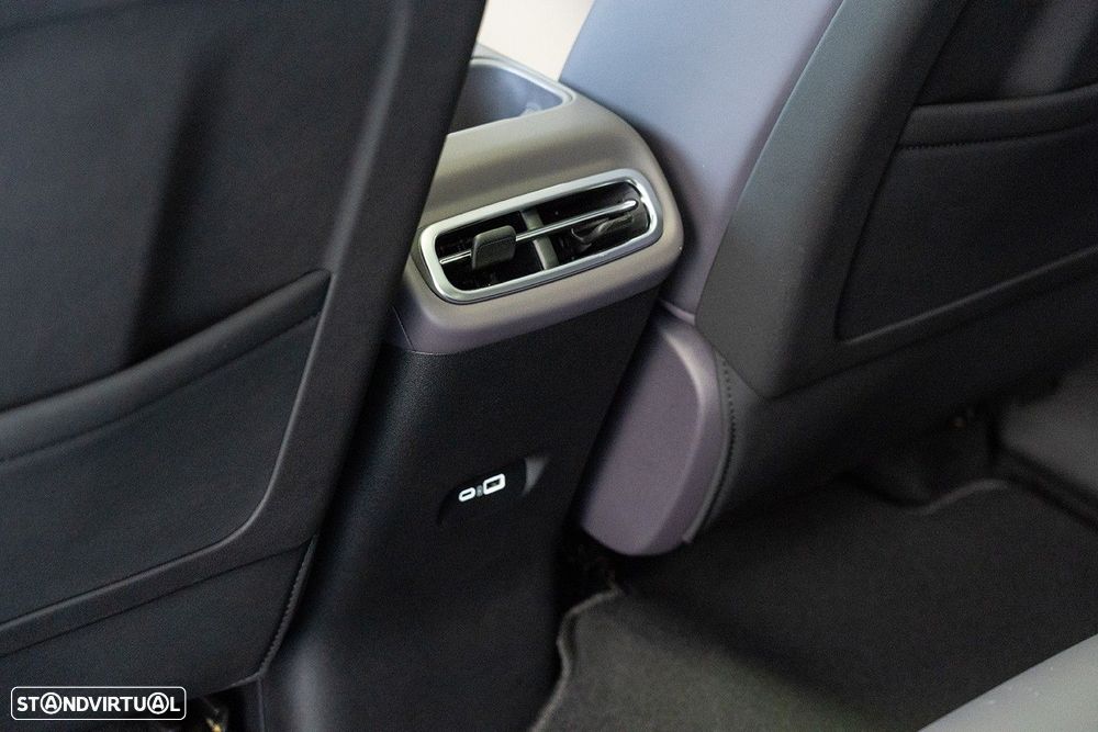 Leapmotor C10 28.4 kWh REEV Design - 45